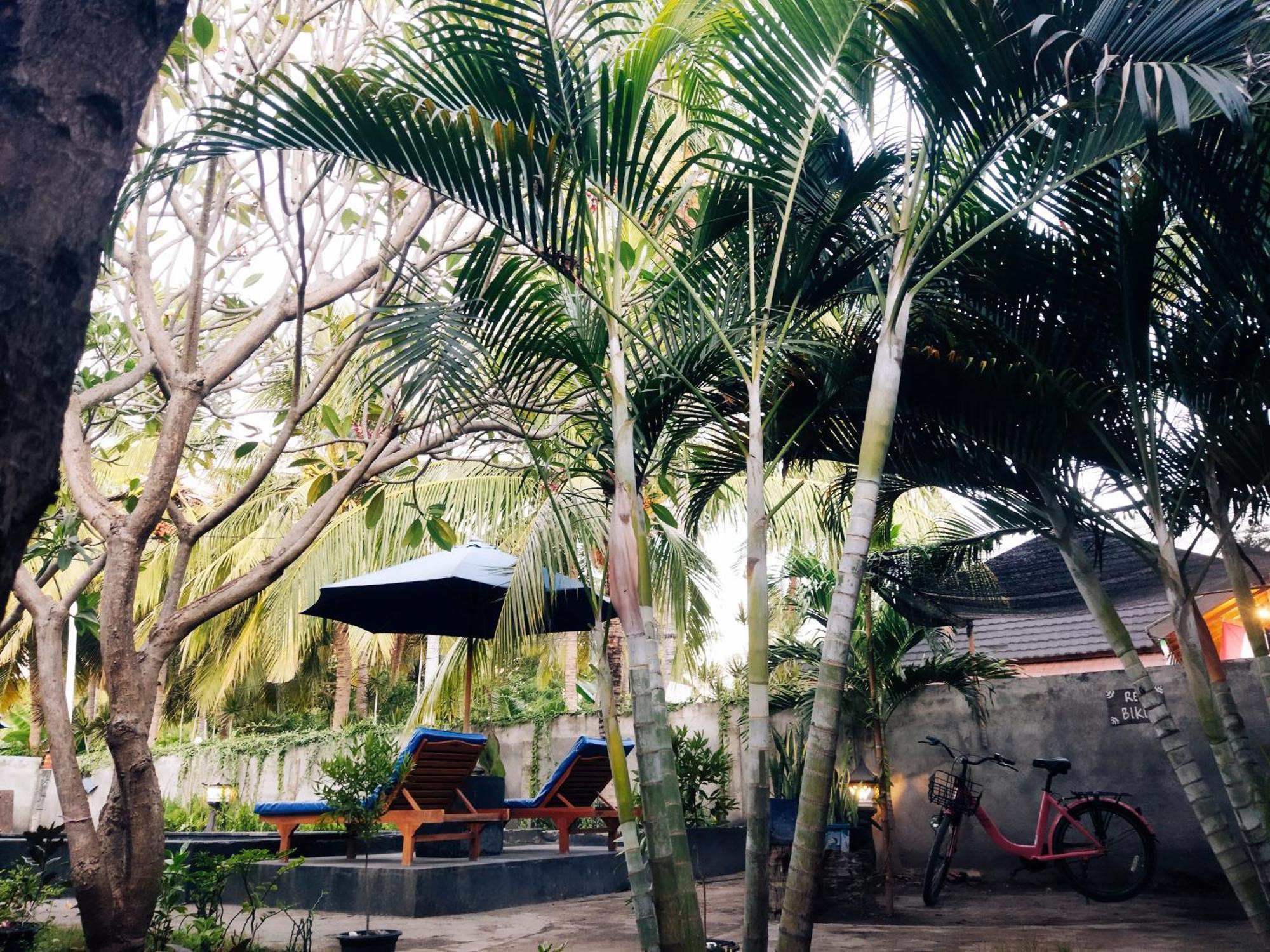 Balengku Homestay Gili Air Buitenkant foto