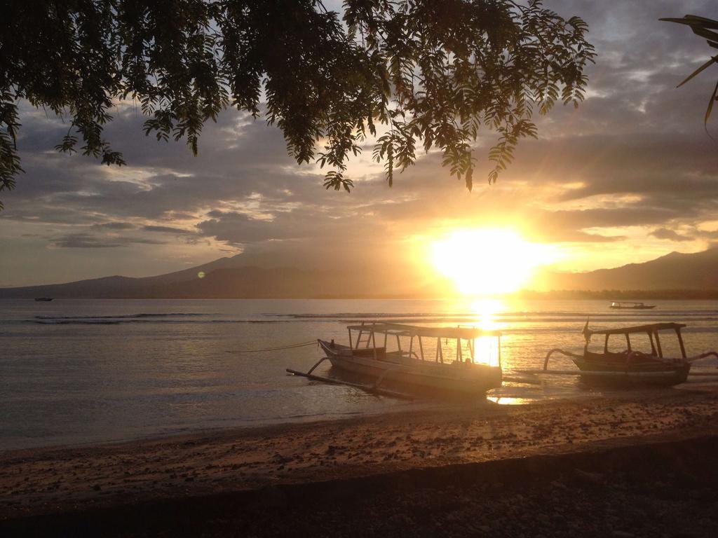 Balengku Homestay Gili Air Buitenkant foto