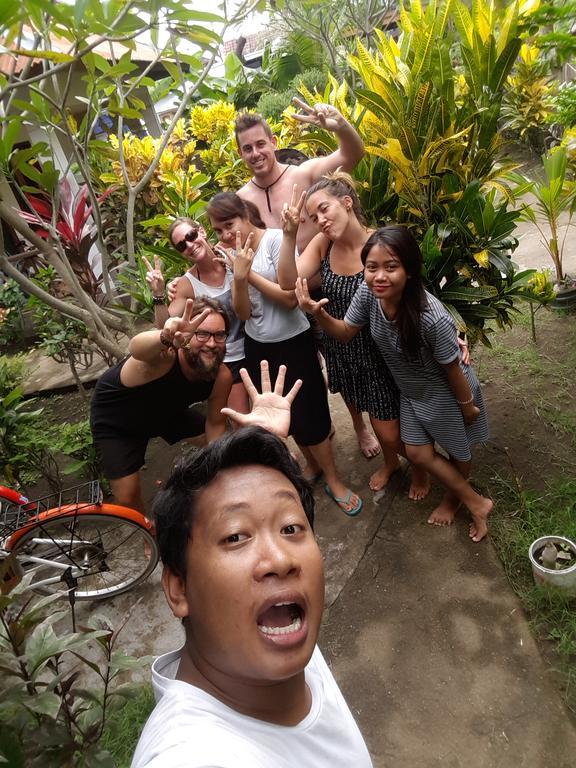 Balengku Homestay Gili Air Buitenkant foto