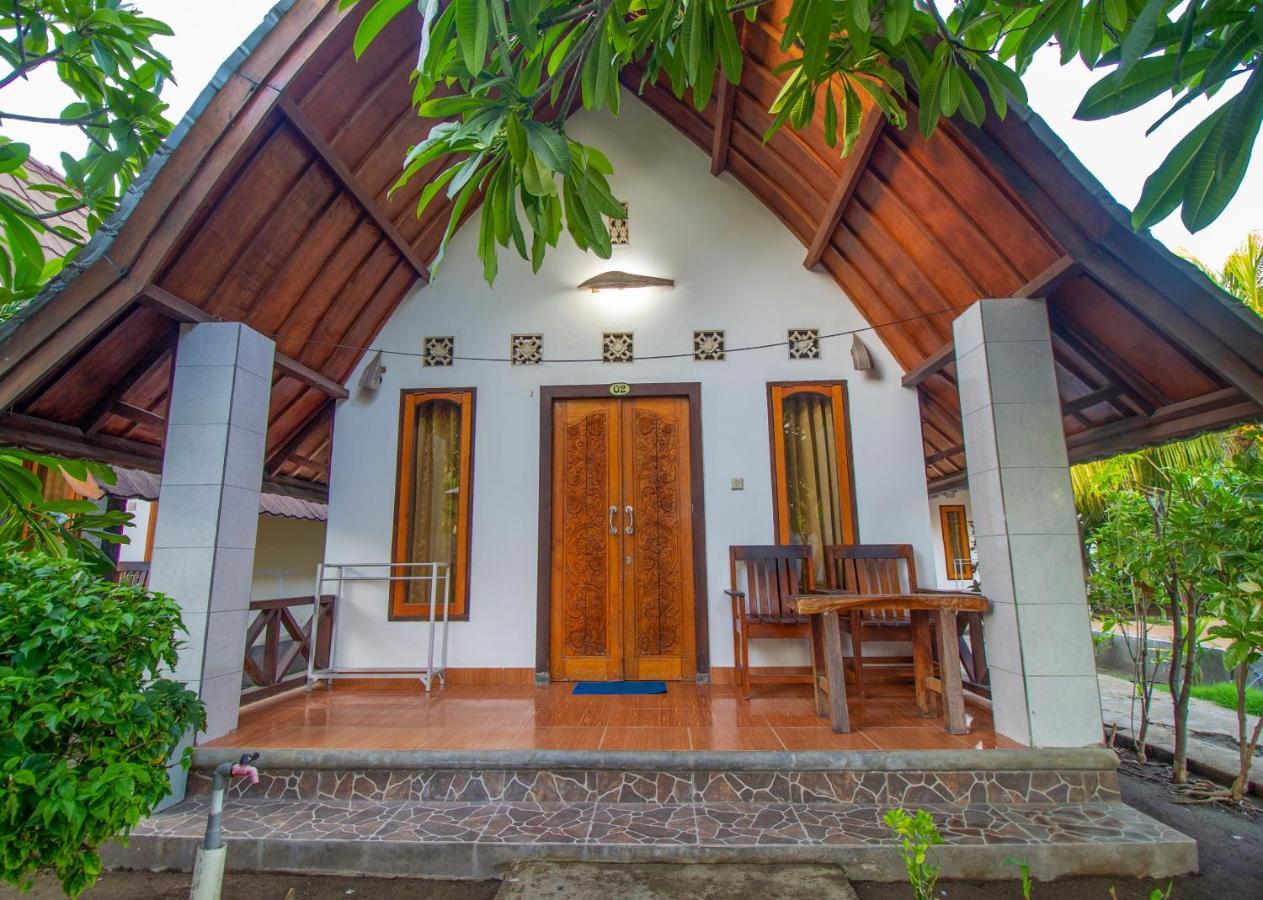 Balengku Homestay Gili Air Buitenkant foto