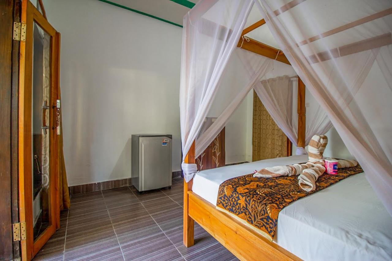 Balengku Homestay Gili Air Buitenkant foto